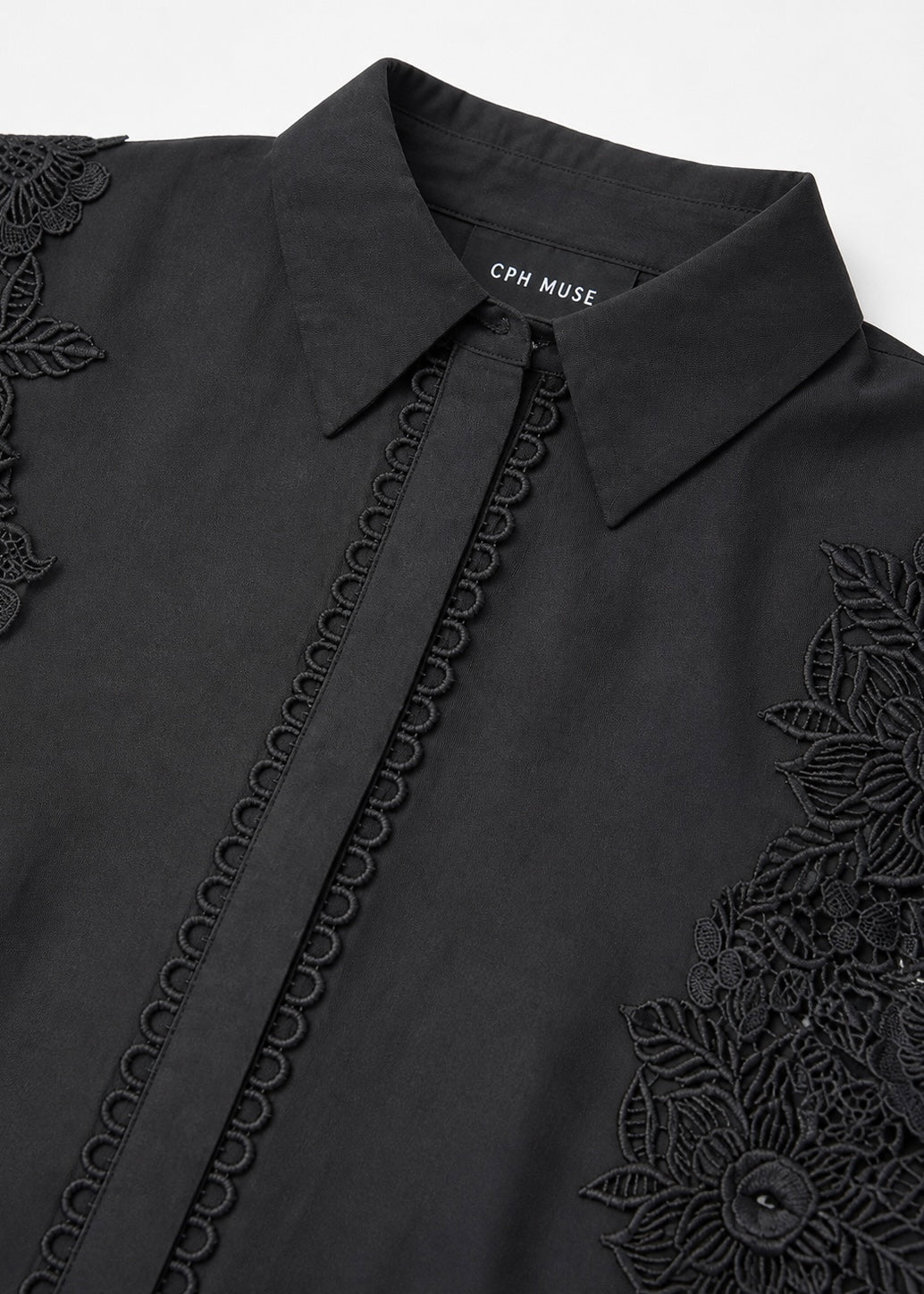 Bluse mit Spitze
