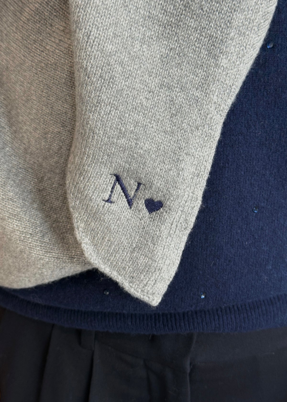 Kaschmirschal Grau personalisiert