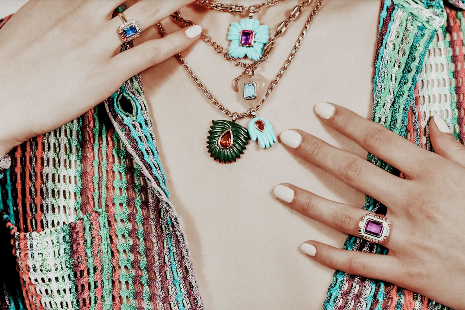 DEZ 01: Van Den Abeele Fine Jewelry