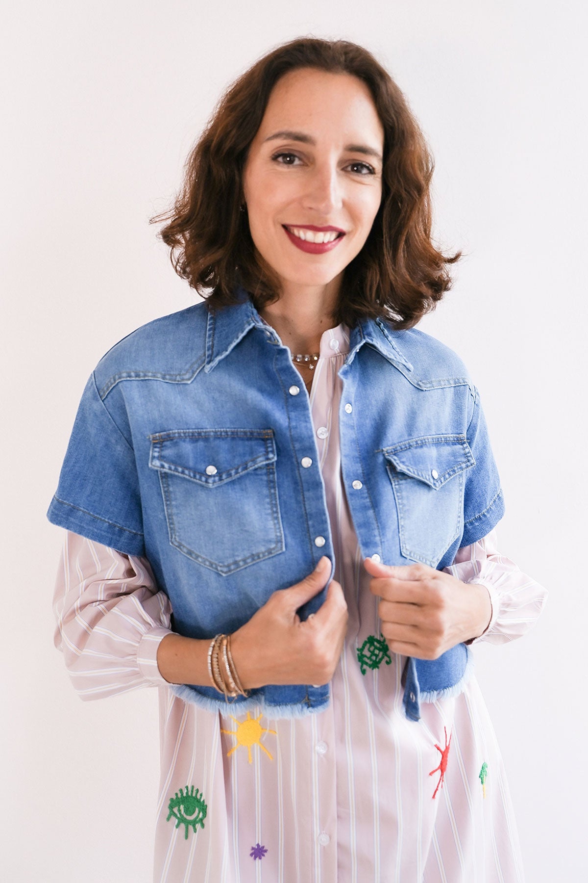 Jeans Crop Top in Hellblau mit Fransensaum