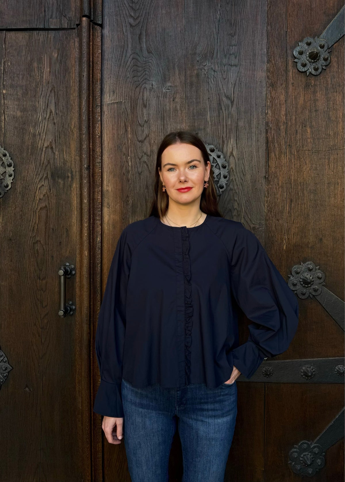Bluse mit Volant &#39;Navy&#39;