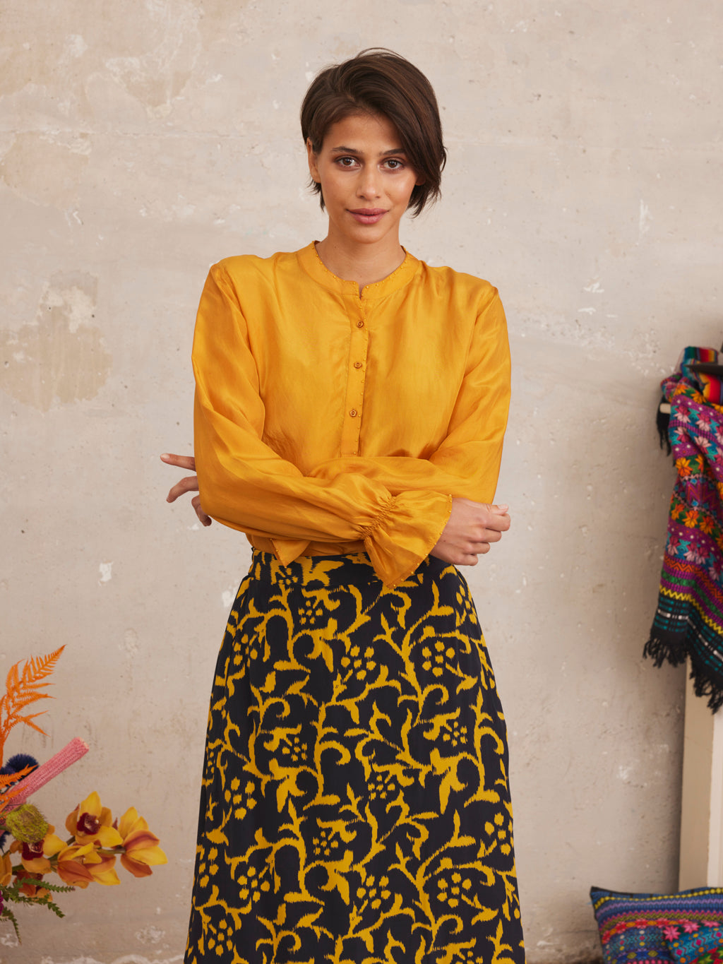 Broom Blouse Curry Silk