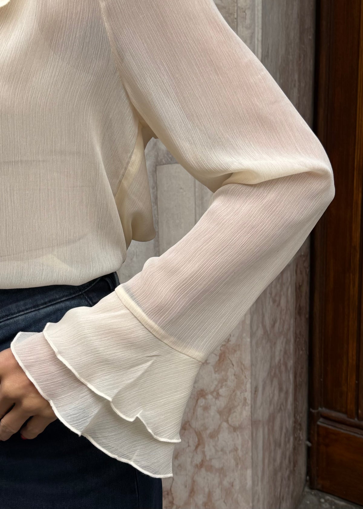 Chiffon Bluse mit Volant &#39;Vanille&#39;