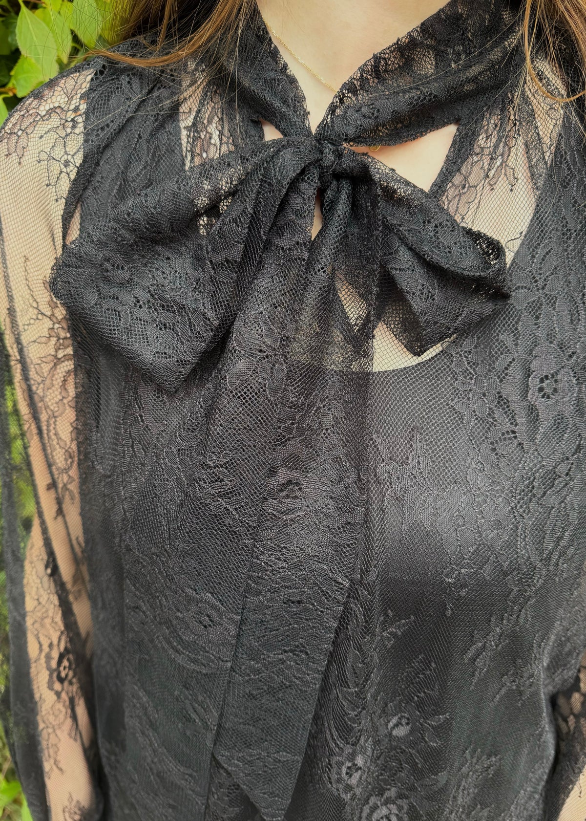 Elegante Tüllbluse mit Schleife 'Schwarz'