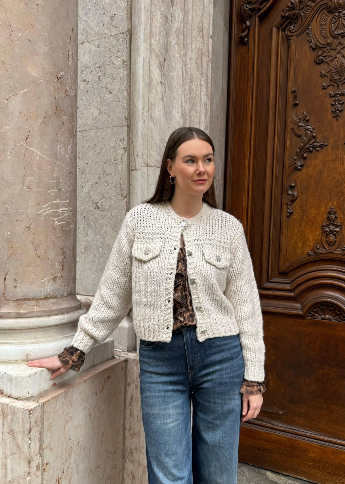 Strickjacke mit Schmuckknöpfen &#39;Offwhite&#39;