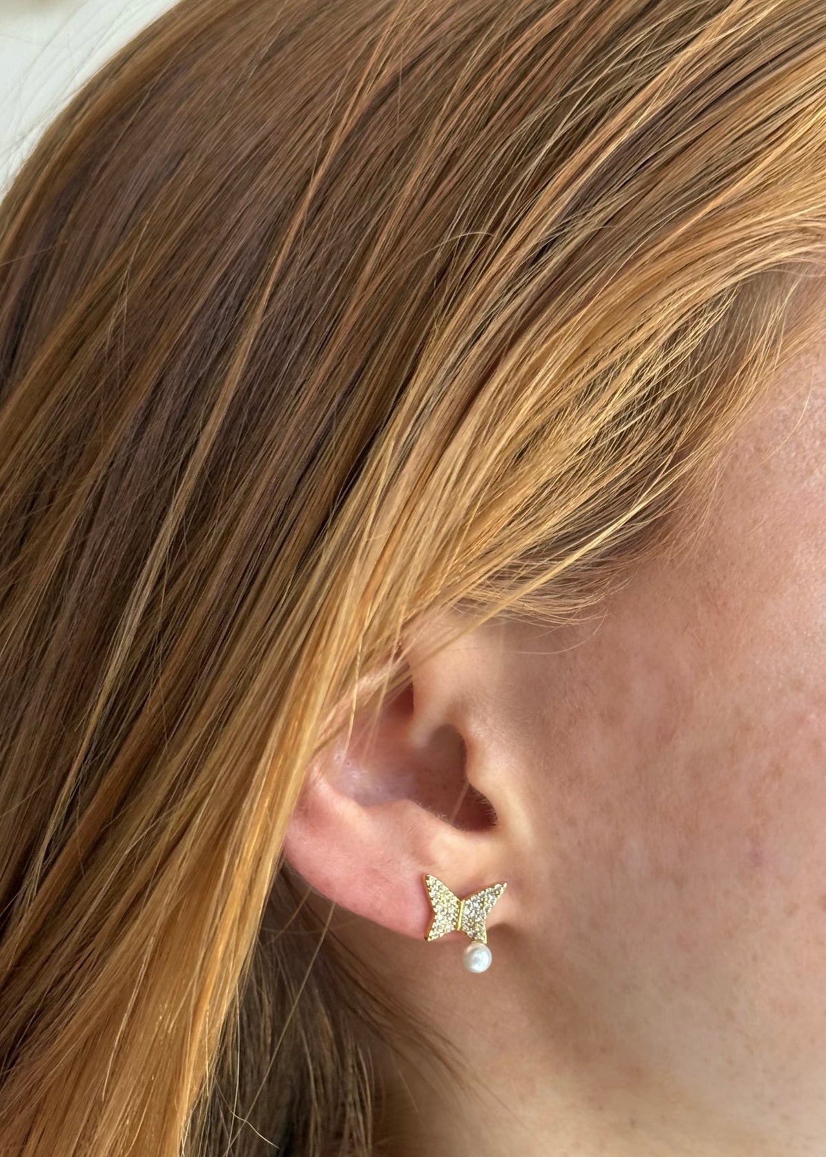 Ohrstecker mit Perle &#39;Schmetterling&#39;