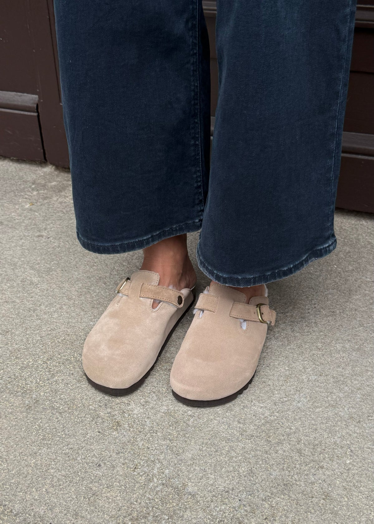Clogs mit Lammfell &#39;Beige&#39;
