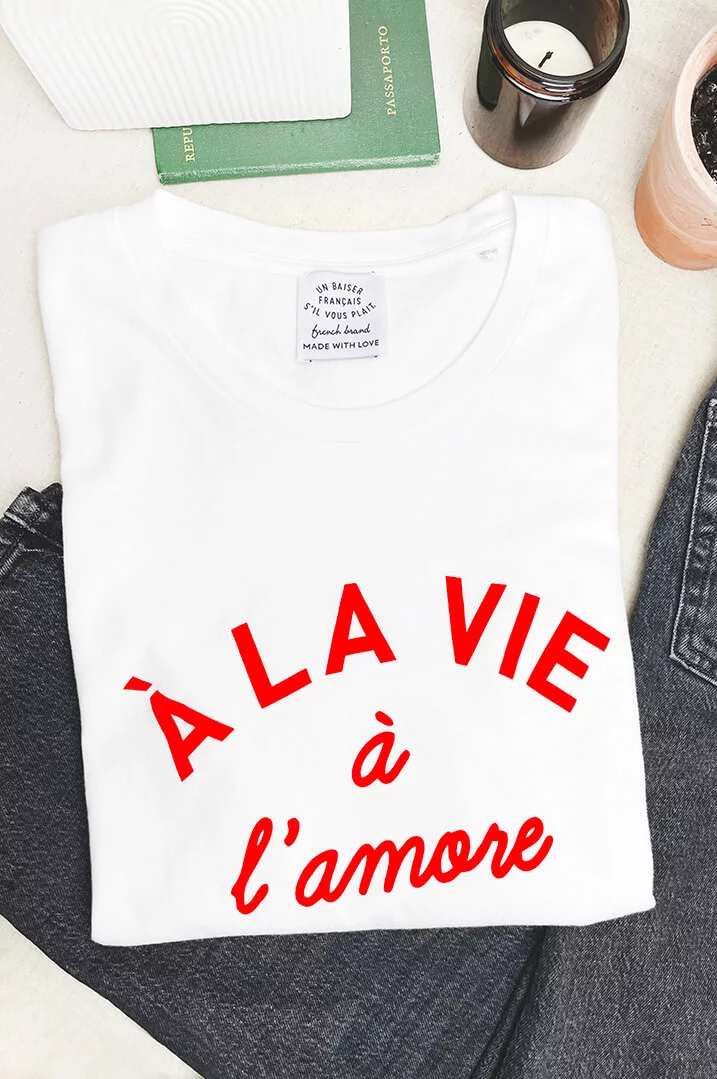 A La Vie T-Shirt