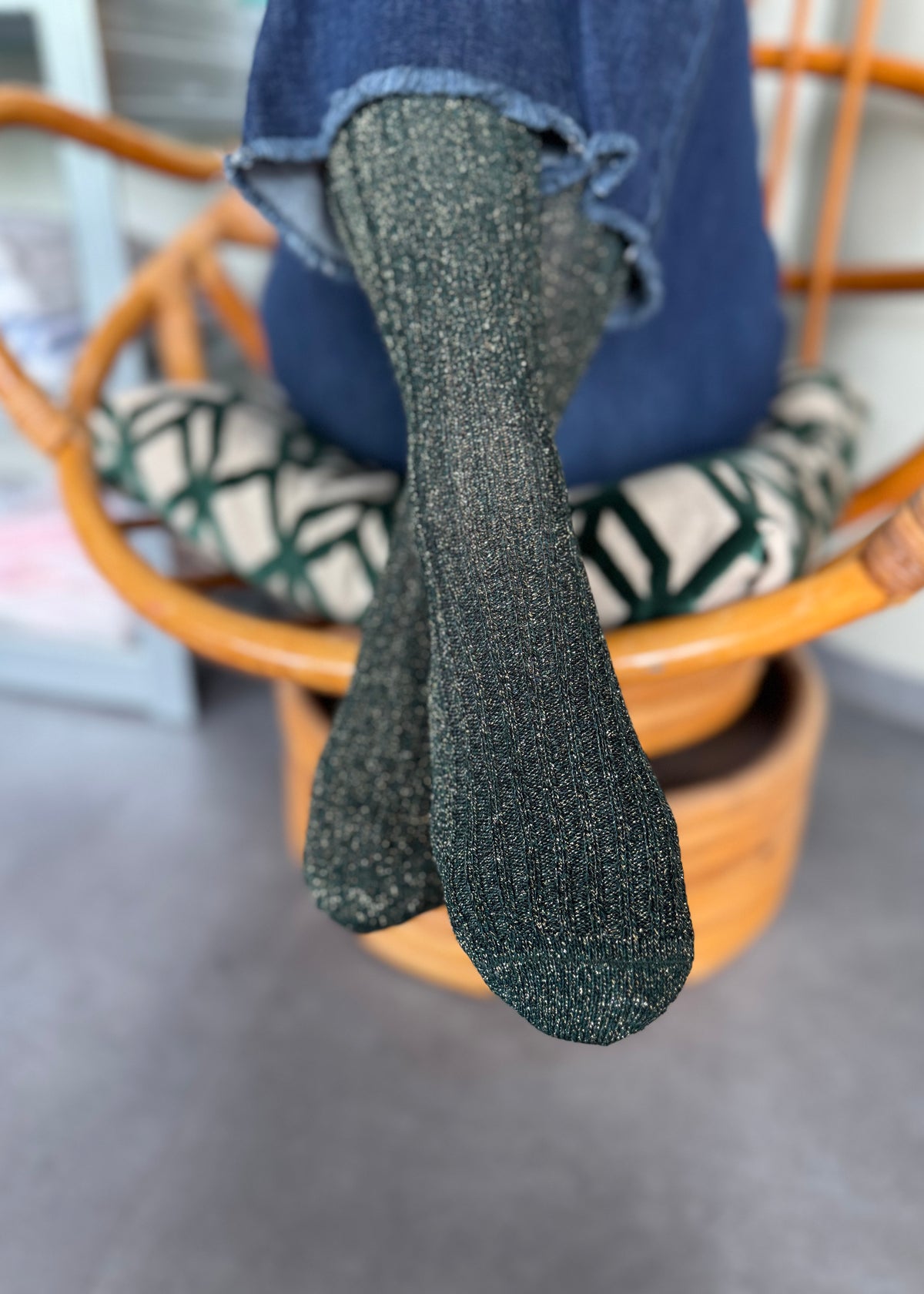 Socken mit Lurex &#39;Grün&#39;