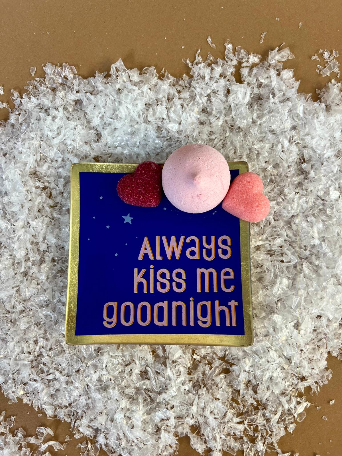 Glas Tablett `Always kiss me goodnight`
