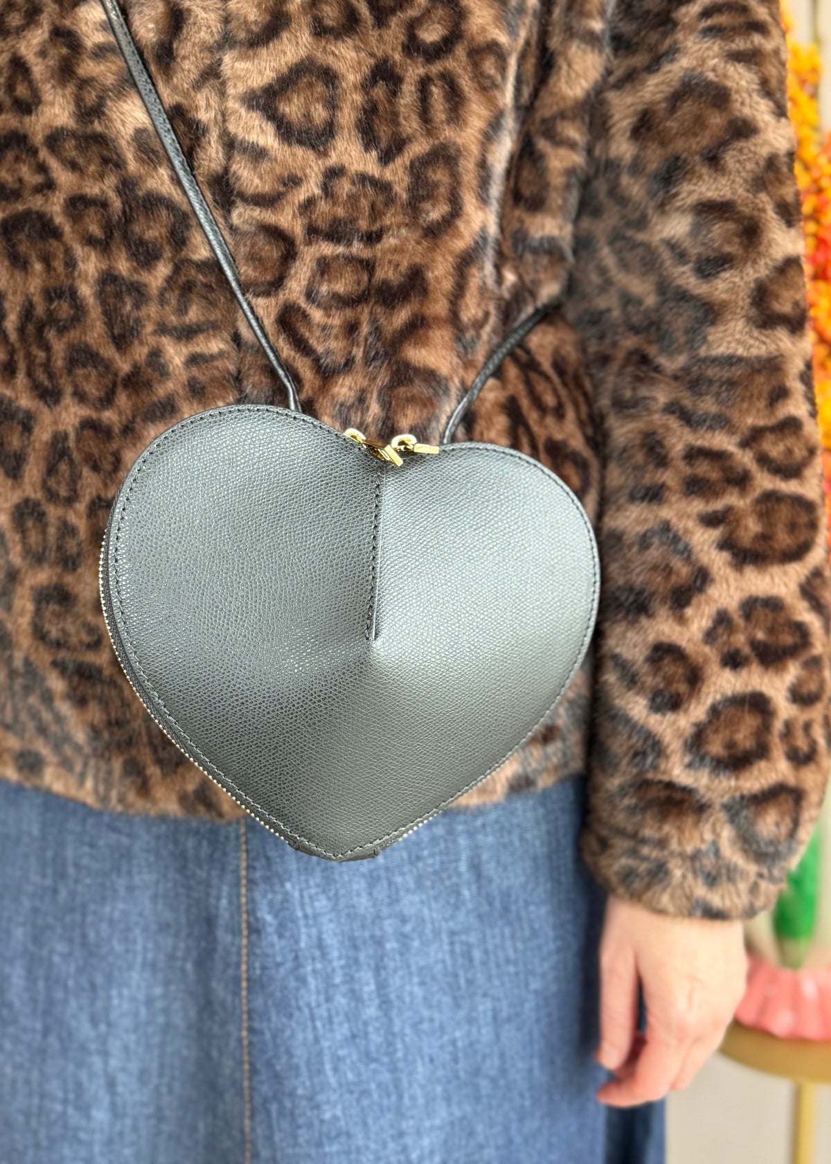 Schultertasche 'Herz' Schwarz