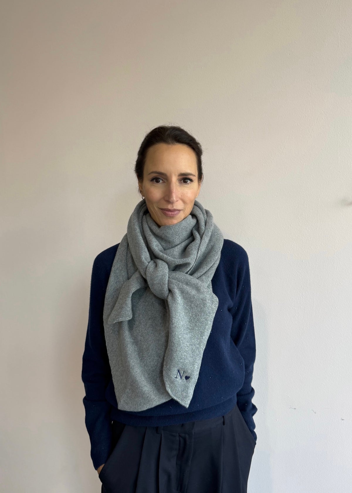 Kaschmirschal Grau personalisiert