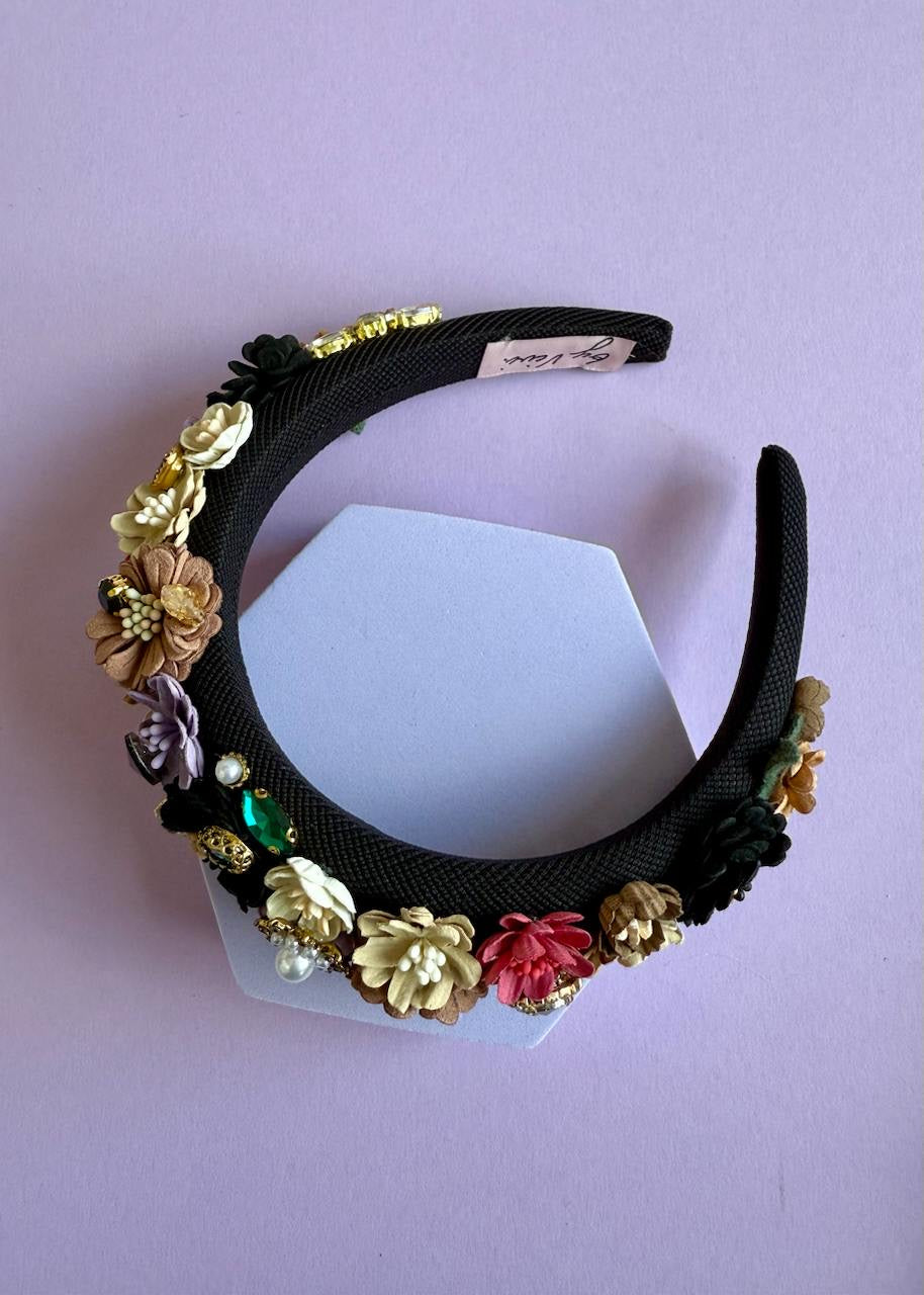 Haarreif mit Blumen &#39;Schwarz&#39;