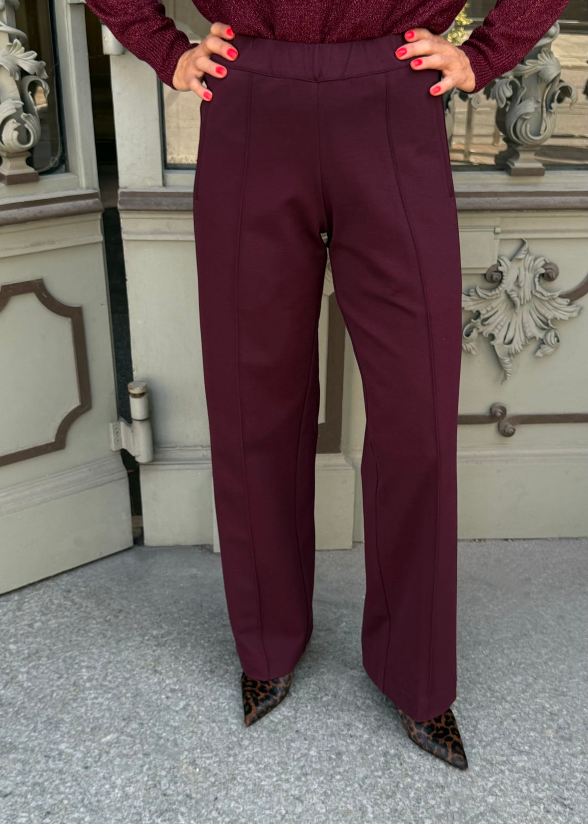 Hose mit Bundfalte &#39;Bordeaux&#39;