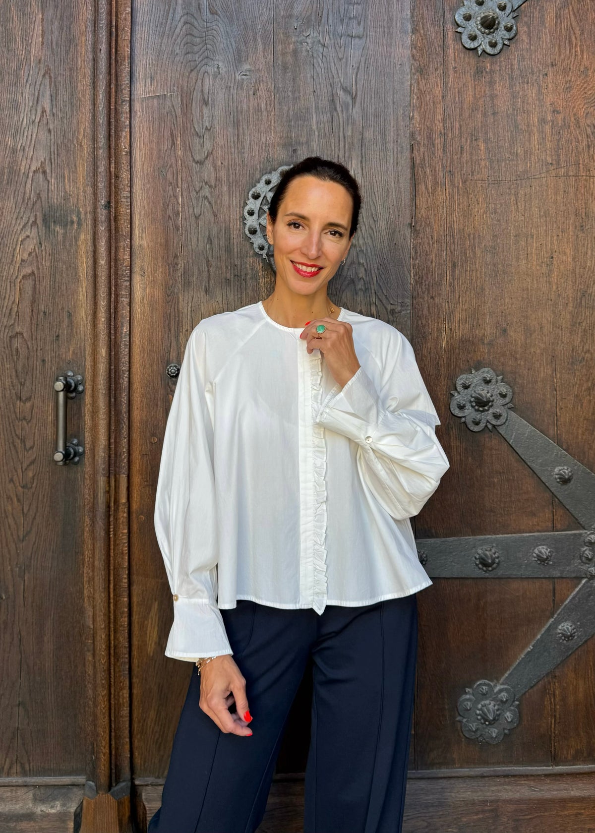Bluse mit Volant &#39;Offwhite&#39;
