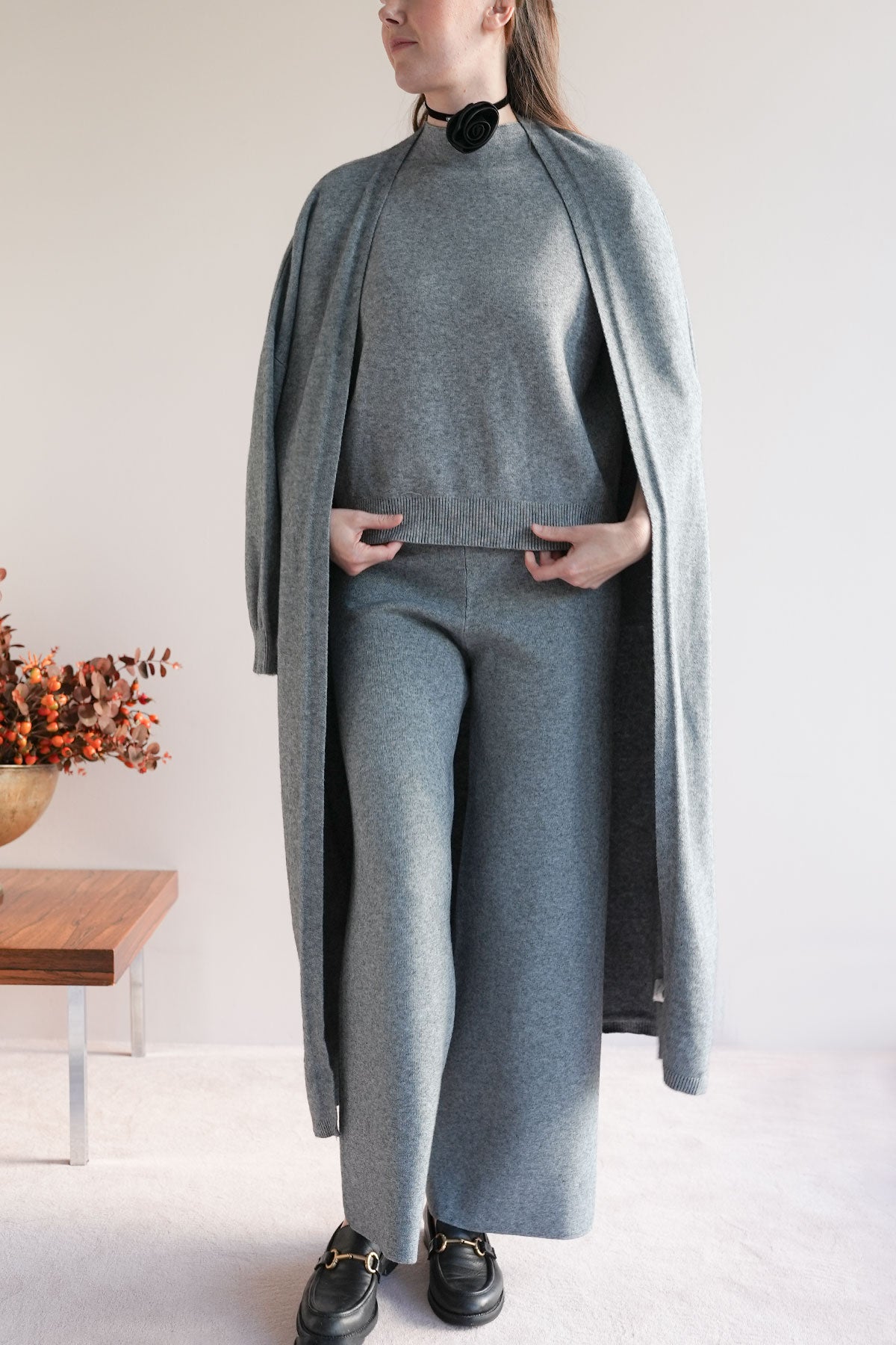 Strickmantel aus Viskose Grau