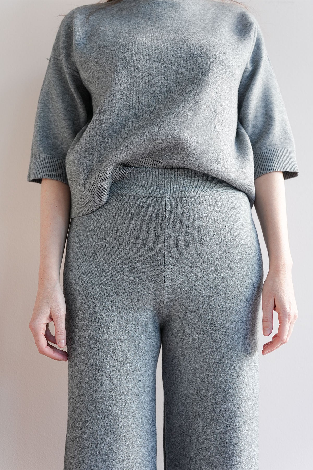 Hose aus Viskose-Knit Grau