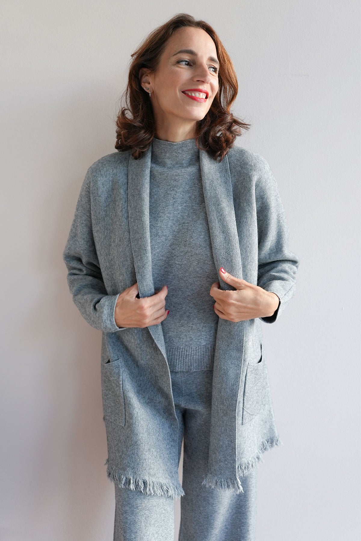 Strickjacke aus Viskose-Knit Grau