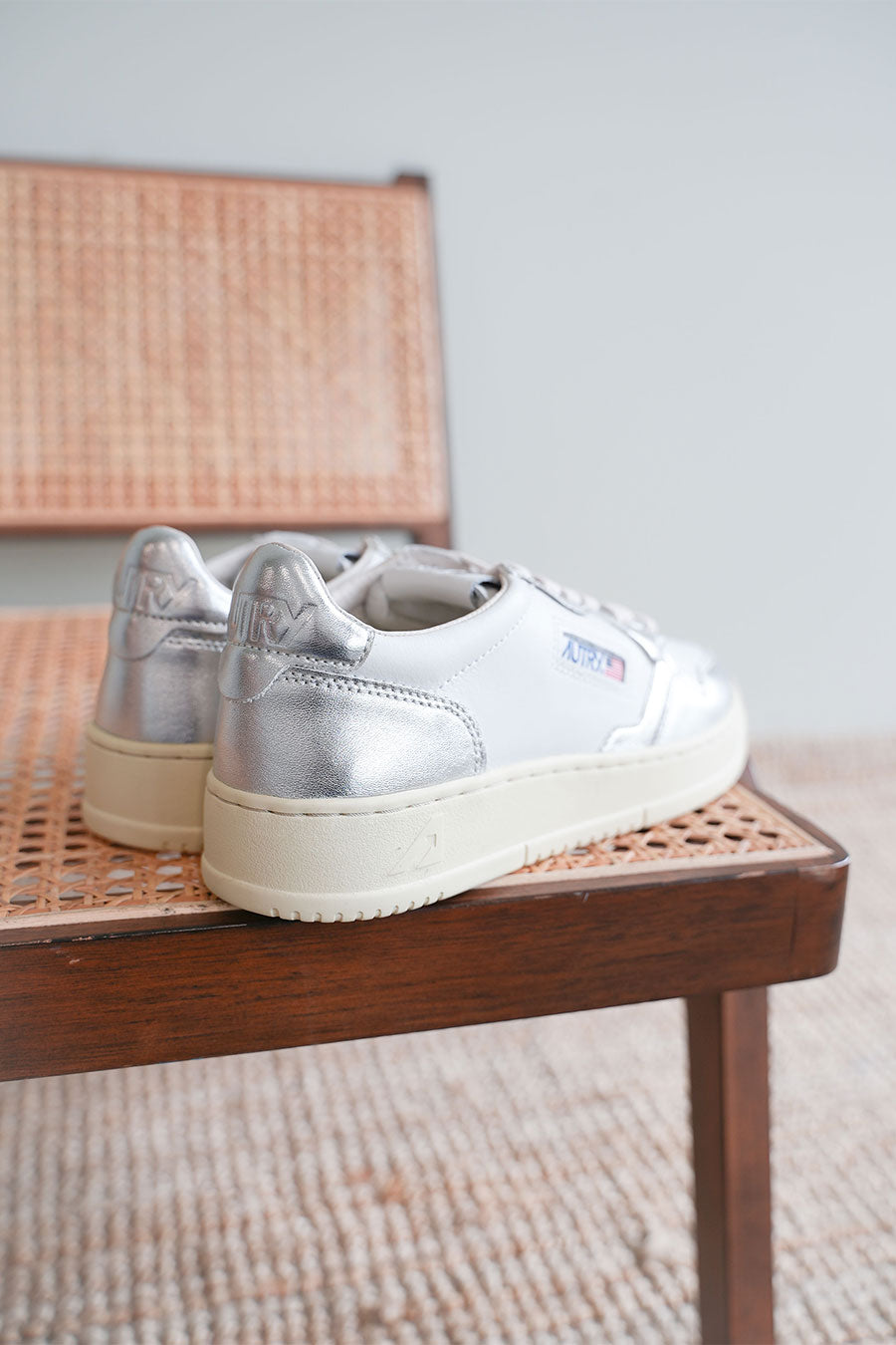 Autry Sneakers Silber