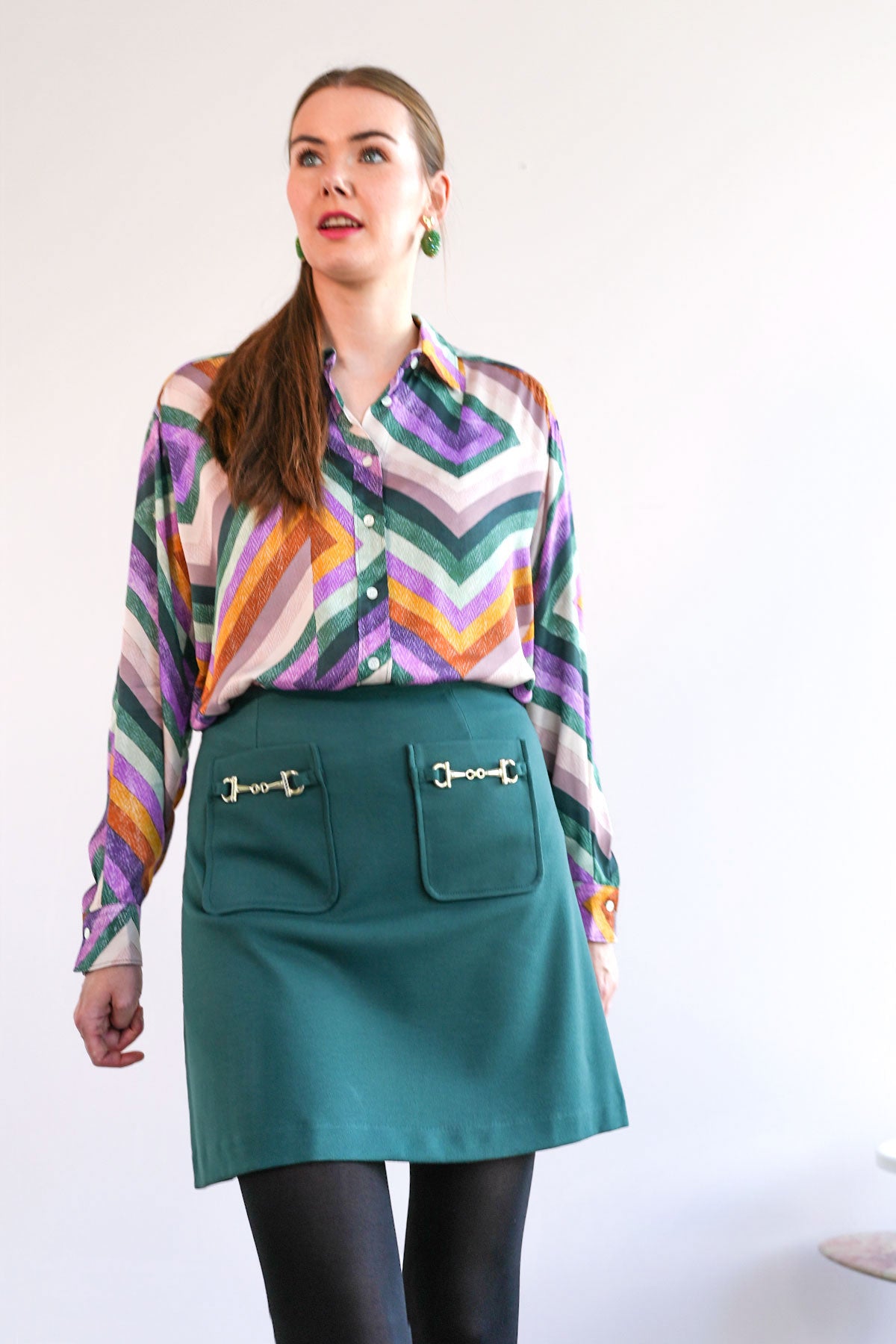 Shirt mit geometrischem Print aus Viskose Satin