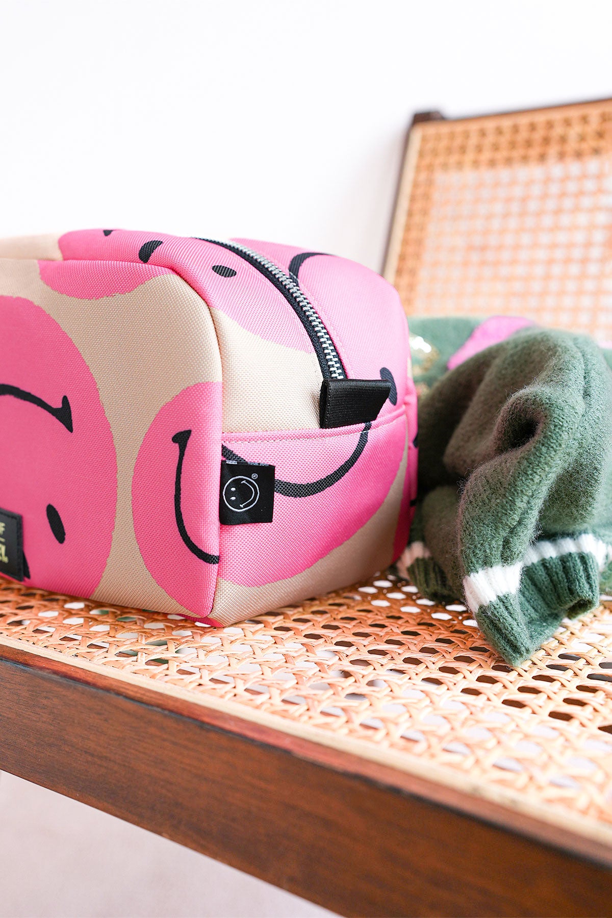 Smiley® Pink Toilettentasche gross
