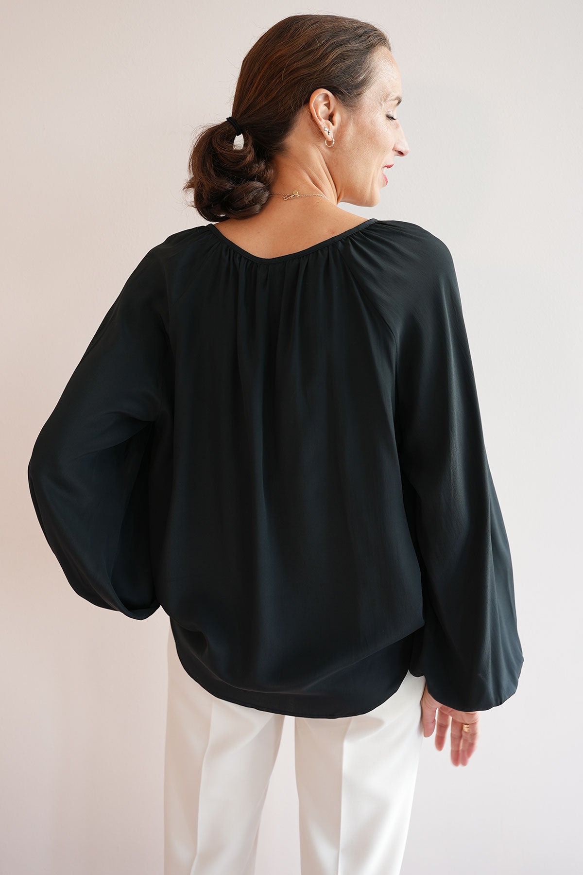 Edle Ballonarm-Bluse aus Seidenmix