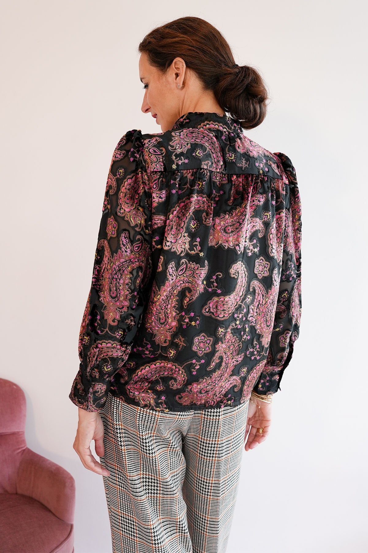 Paisley Jacquardbluse mit Samtdetails