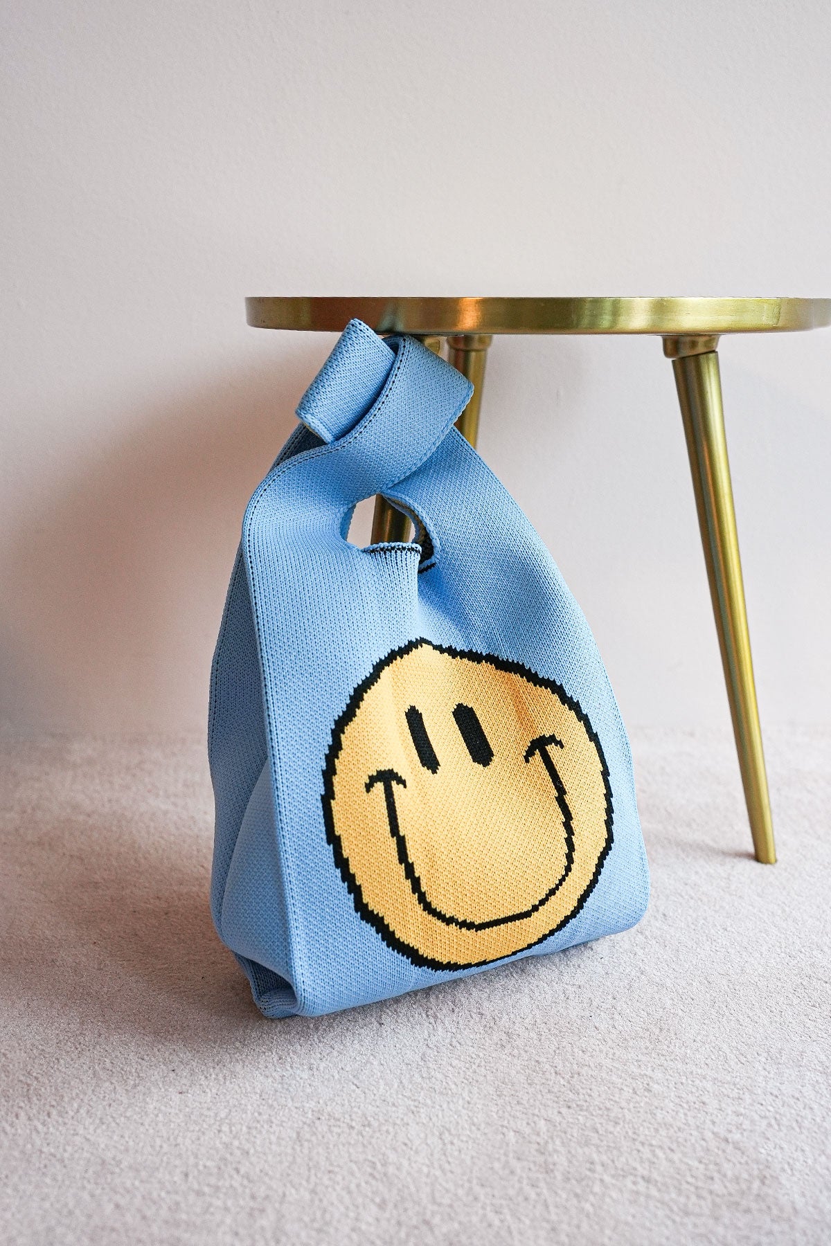 Strickbeutel Smiley aus Kunstfaser