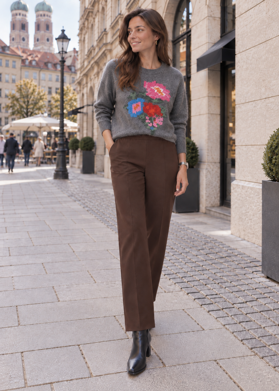 Hose mit Bundfalte 'Braun'