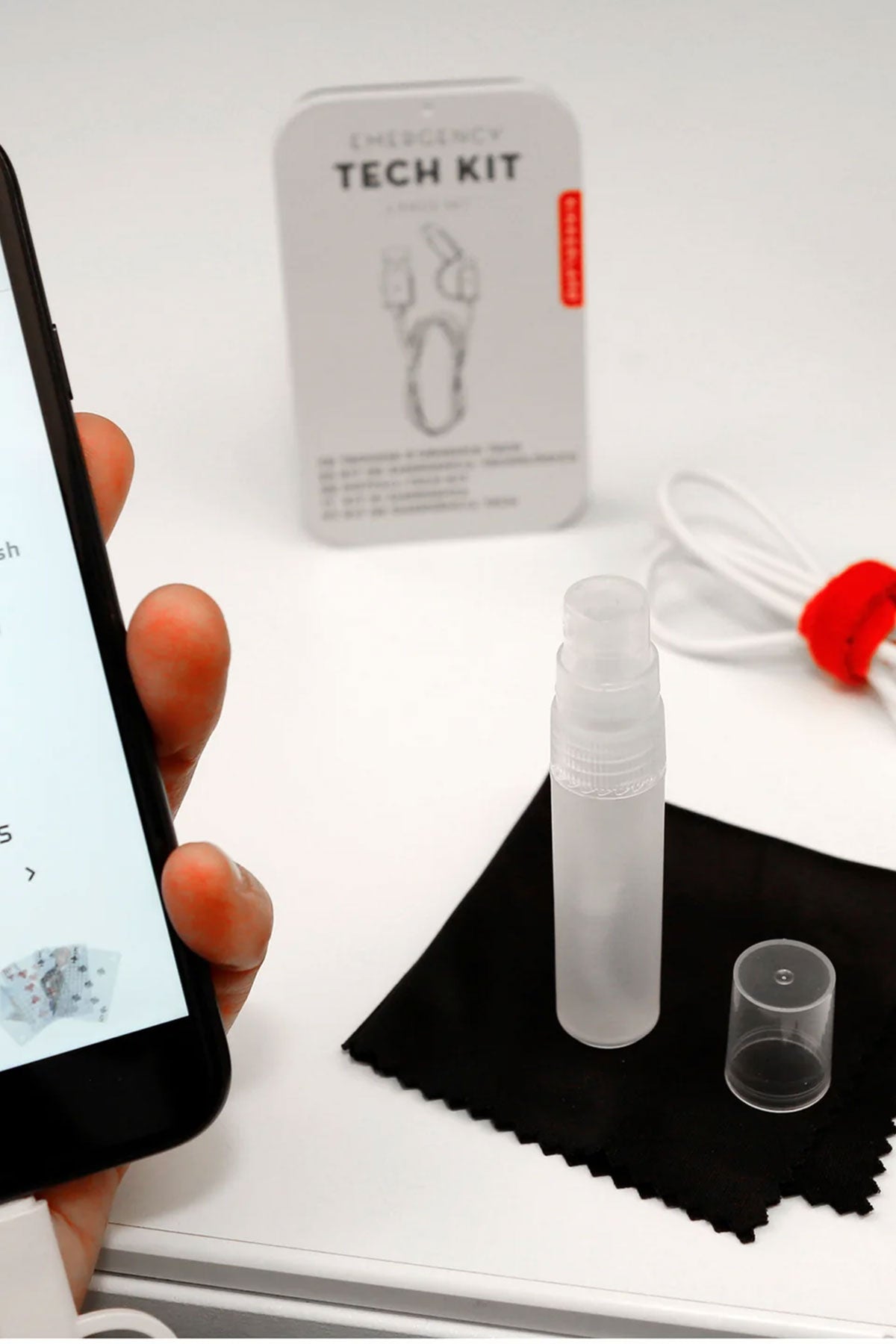 Geschenkbox Tech Kit fürs Mobiltelefon